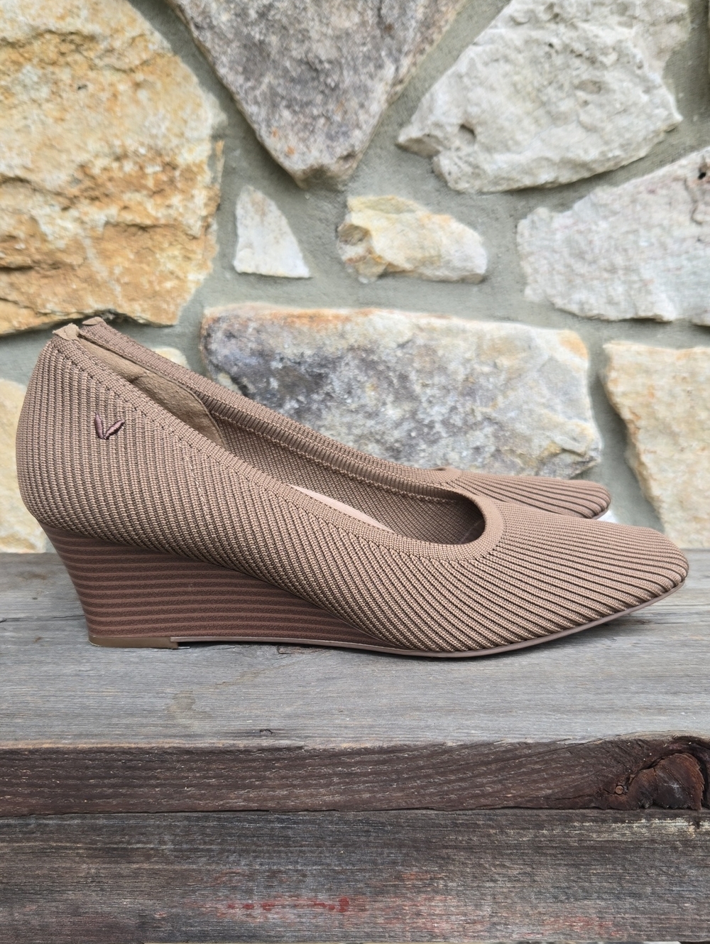 VIVAIA Margot Wedge Pro Square Toe Brown Espresso Ribbed Knit Size 41 / 11